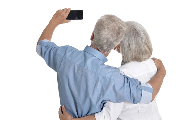 Retrato Pareja Mayor Tomando Selfie Aislado Sobre Fondo Blanco — Foto de Stock