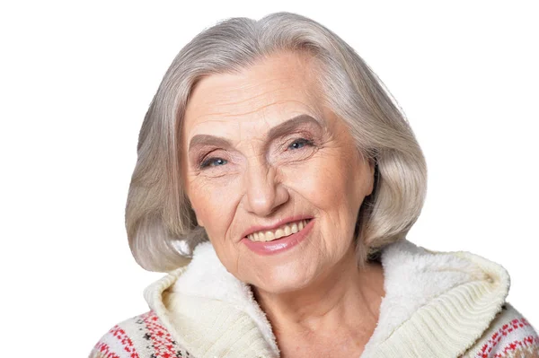 Porträtt Lycklig Senior Kvinna Poserar Mot Vit Bakgrund — Stockfoto