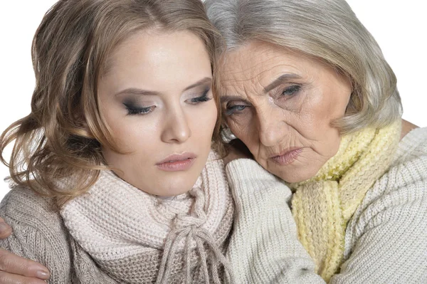 Senior mother and her daughter — Stock Photo, Image