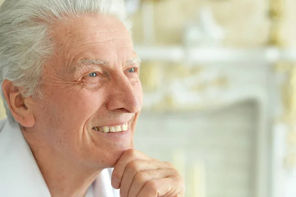 Portrait Smiling Senior Man Home — Stock Photo, Image
