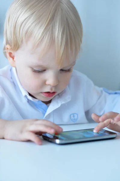 Boy Smartphone Playing Game Home — Stock Photo, Image