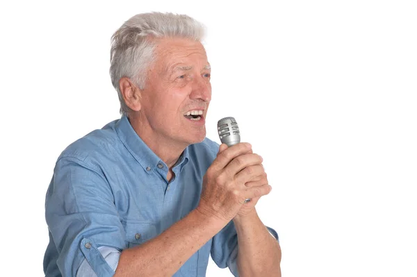 Старший Мужчина Поет Микрофоном Белом Фоне — стоковое фото