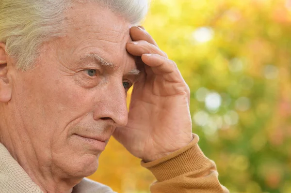 Portrait Sad Senior Man Park — Stock Photo, Image