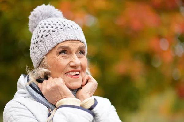 Happy Senior Woman Smiling Autumn Park — Stock Photo, Image
