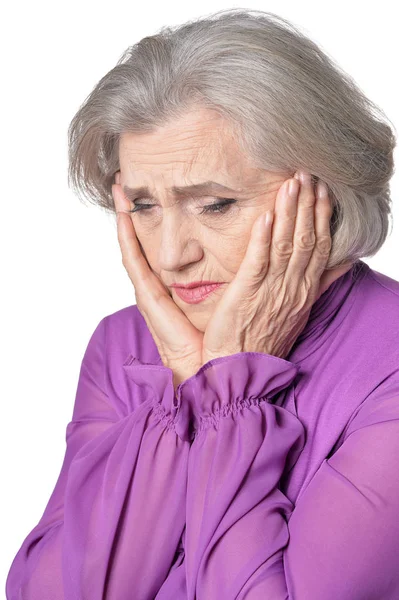 Triste Mujer Mayor Posando Aislada Sobre Fondo Blanco — Foto de Stock