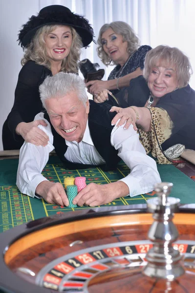 Senior People Playing Casino Spending Time Together — Stock Photo, Image