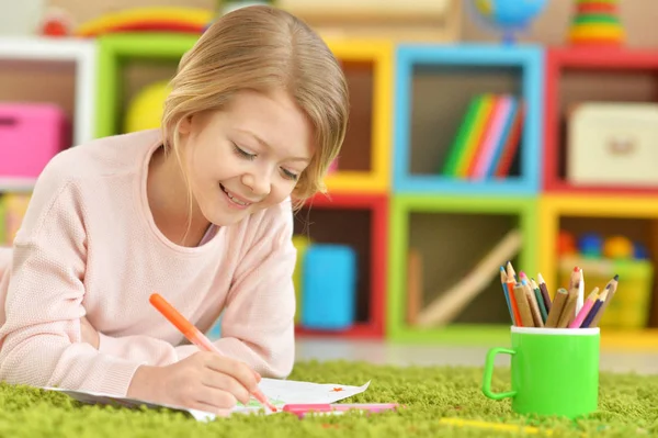 Bonito Sorrindo Menina Desenho Casa — Fotografia de Stock