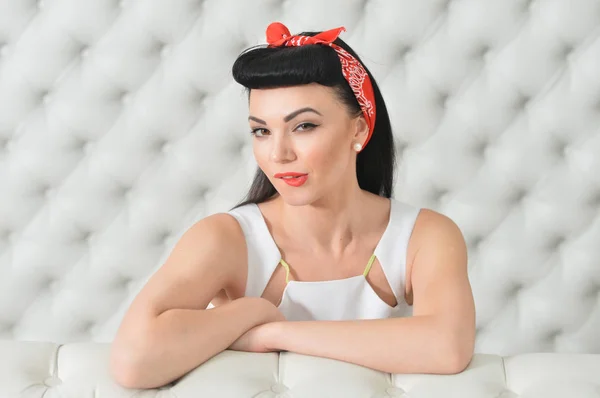 Portrait Young Woman Posing Studio — Stock Photo, Image