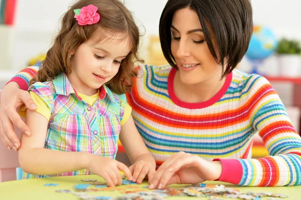 Beautiful Young Mother Playing Her Cute Little Daughter — Stock Photo, Image
