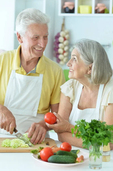 Senior Couple Cooking Together Kitchen — Stock Photo, Image