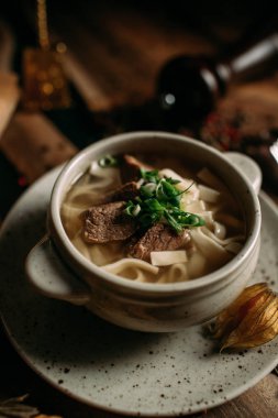 Moğol geleneksel yemek kültürü 