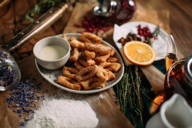 Moğol geleneksel gıda tablo