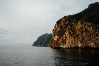 Sabah Rock'ta Baykal Gölü 