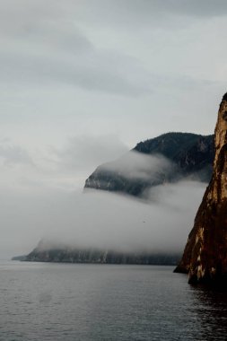 Sabah Rock'ta Baykal Gölü 