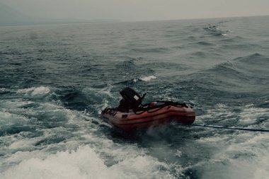 Lastik tekne deniz 