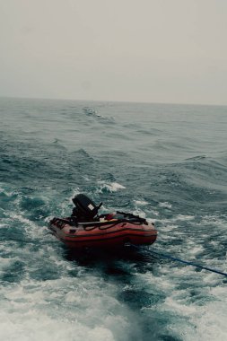 Lastik tekne deniz 