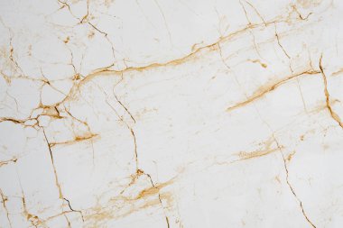 Doku sarı çatlaklar ile kırık granit