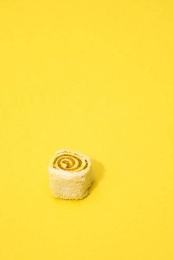 Sarı bir Türk tatlılar sarı