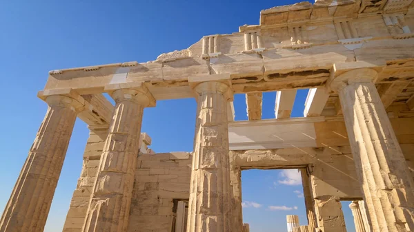 Antikens ruin vid Akropolis i Aten, Grekland Stockfoto