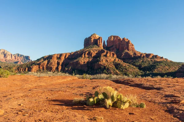 アリゾナ州セドナ近くの大聖堂の岩の名勝 — ストック写真