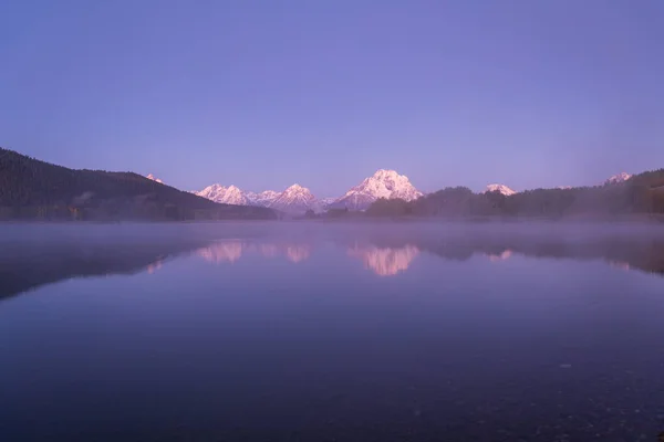 Festői Őszi Tükrözi Tetons Napkeltekor — Stock Fotó