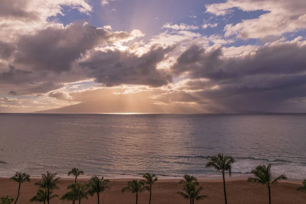 Bellissimo Tramonto Lungo Spiaggia Kaanapali Sull Isola Maui — Foto Stock