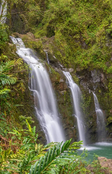 Una Cascada Pintoresca Largo Del Camino Hana Maui — Foto de Stock