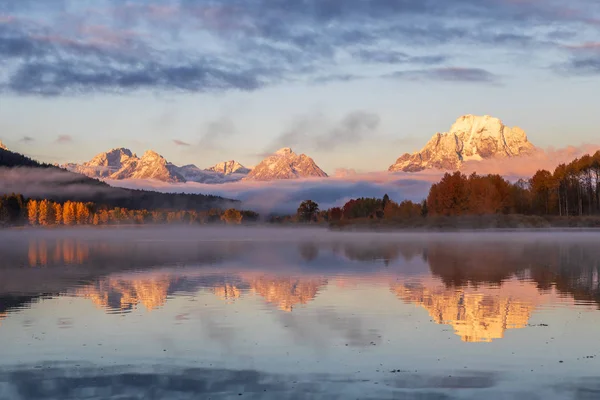 tetons doğal gündoğumu yansımasıdır Güz