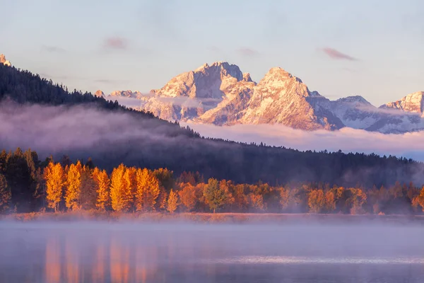 Ősszel Tetons Festői Sunrise Tükre — Stock Fotó