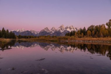 tetons doğal gündoğumu yansımasıdır Güz