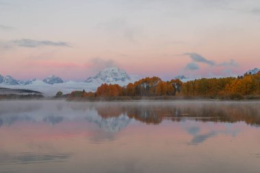 tetons doğal gündoğumu yansımasıdır Güz