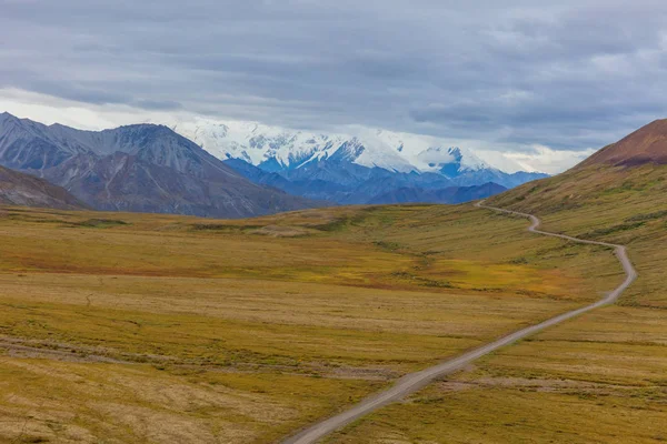 Φθινοπωρινό Τοπίο Του Εθνικό Πάρκο Denali Αλάσκα — Φωτογραφία Αρχείου