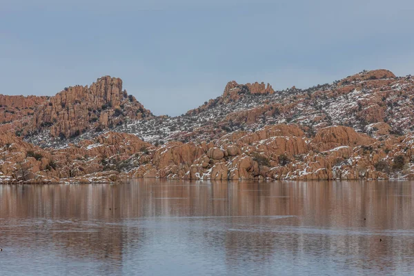 Een Schilderachtige Winterlandschap Aan Watson Lake Prescott Arizona — Stockfoto