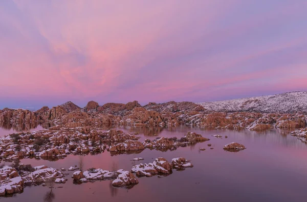 Barevný Západ Slunce Zimě Watson Lake Prescott Arizona — Stock fotografie