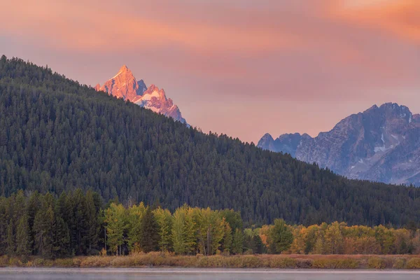 Uma Paisagem Cênica Nascer Sol Nas Tetons Outono — Fotografia de Stock