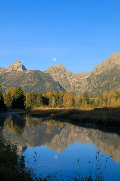 Een Prachtig Schilderachtig Landschap Van Tetons Herfst — Stockfoto