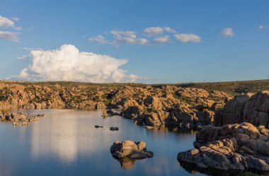 watson göl prescott arizona doğal peyzaj