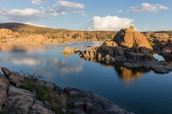 Het Schilderachtige Landschap Van Watson Lake Prescott Arizona — Stockfoto