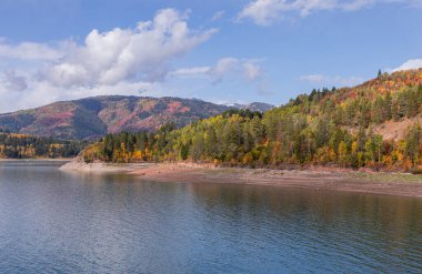 Snake River Canyon Idaho 'daki manzaralı sonbahar manzarası