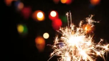     4 k. renk garland ile maytap