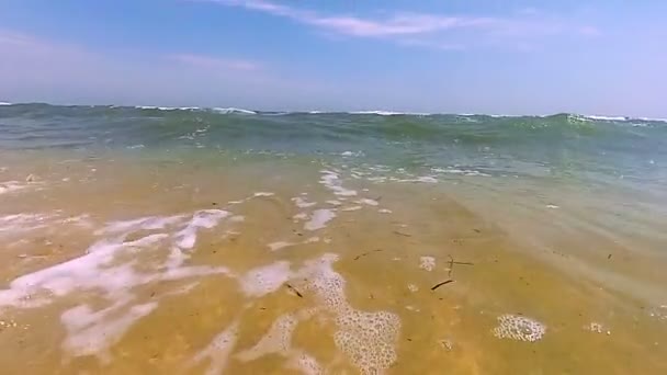 Slow Motion Sea Wave Overflows Camera Coastline Sand Surf — Stock Video