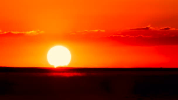 Beautiful Puesta Sol Con Sol Rojo Tiempo Lapso Sin Aves — Vídeos de Stock