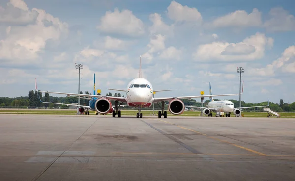 Київ Україна Червня 2020 Airplane Airbus A320 251N Air India — стокове фото