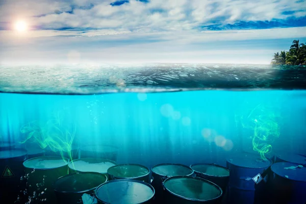 Toxic Waste Barrels Underwater Paradise Leaking — Stock Photo, Image