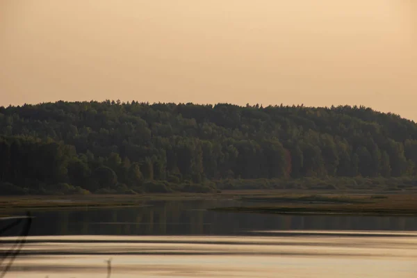 Чудова Картина Річки Осіннього Вечора Захід Сонця Пейзажна Фотографія Росія — стокове фото