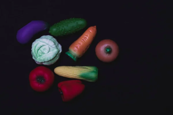 Zöldségek Gyümölcsök Bogyók Miniatúrája Fehér Alapon — Stock Fotó