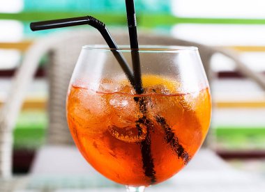 Aperol Spritz kokteyl makro fotoğraf