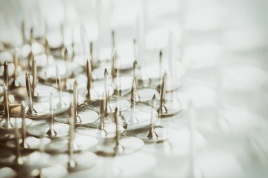 Grup, Metal başparmak Tacks arka planı için