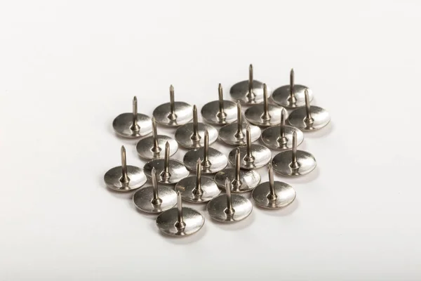 Grupo Metal Thumb Tacks Para Fundo — Fotografia de Stock