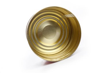 Açık teneke kutu görünümü içinde kapat.